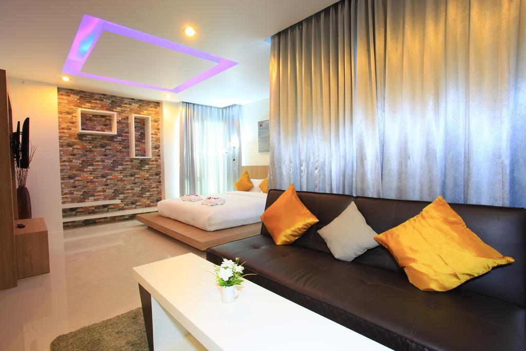 @Buasri By Ohm Patong Quarto foto