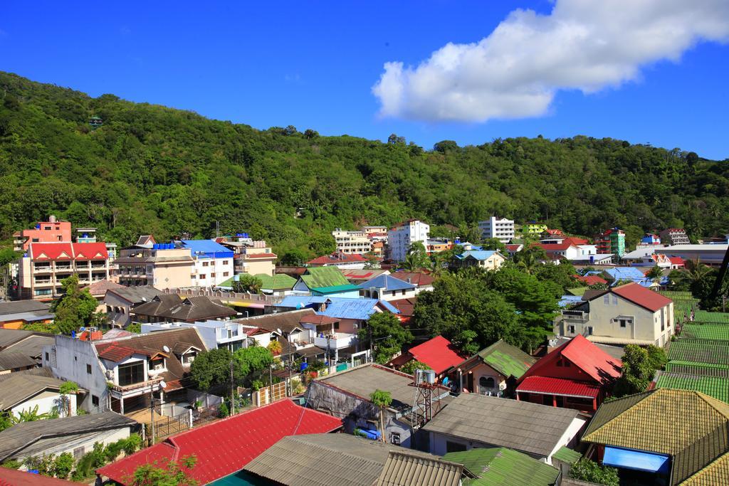 @Buasri By Ohm Patong Quarto foto